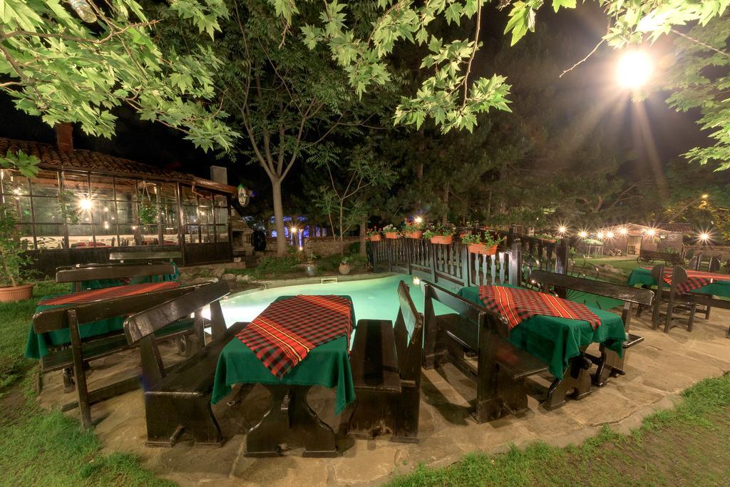 Hotel Izvora 2 Arbanasi Bagian luar foto